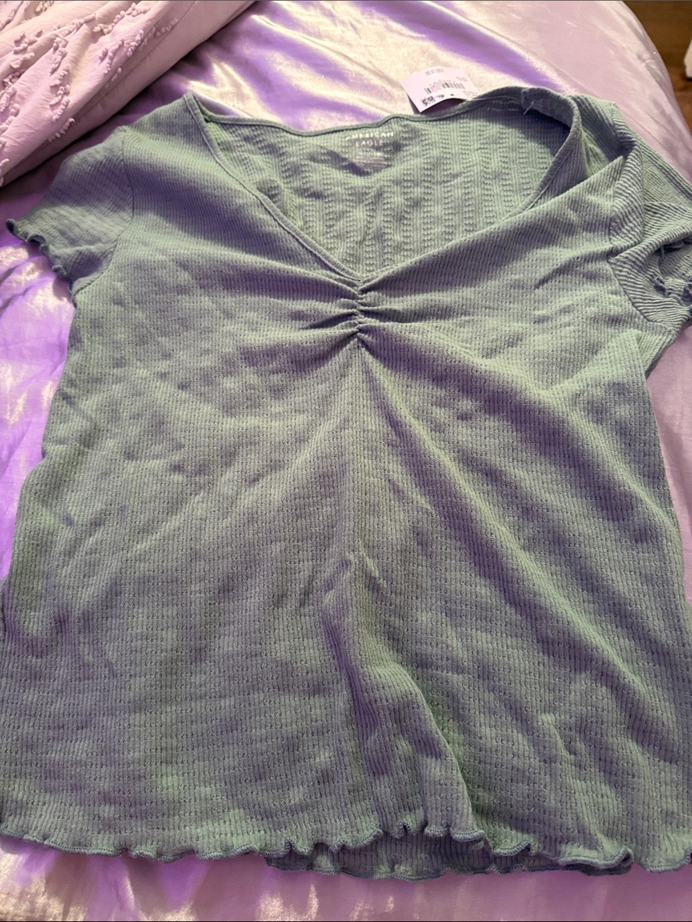 Green ribbed tee